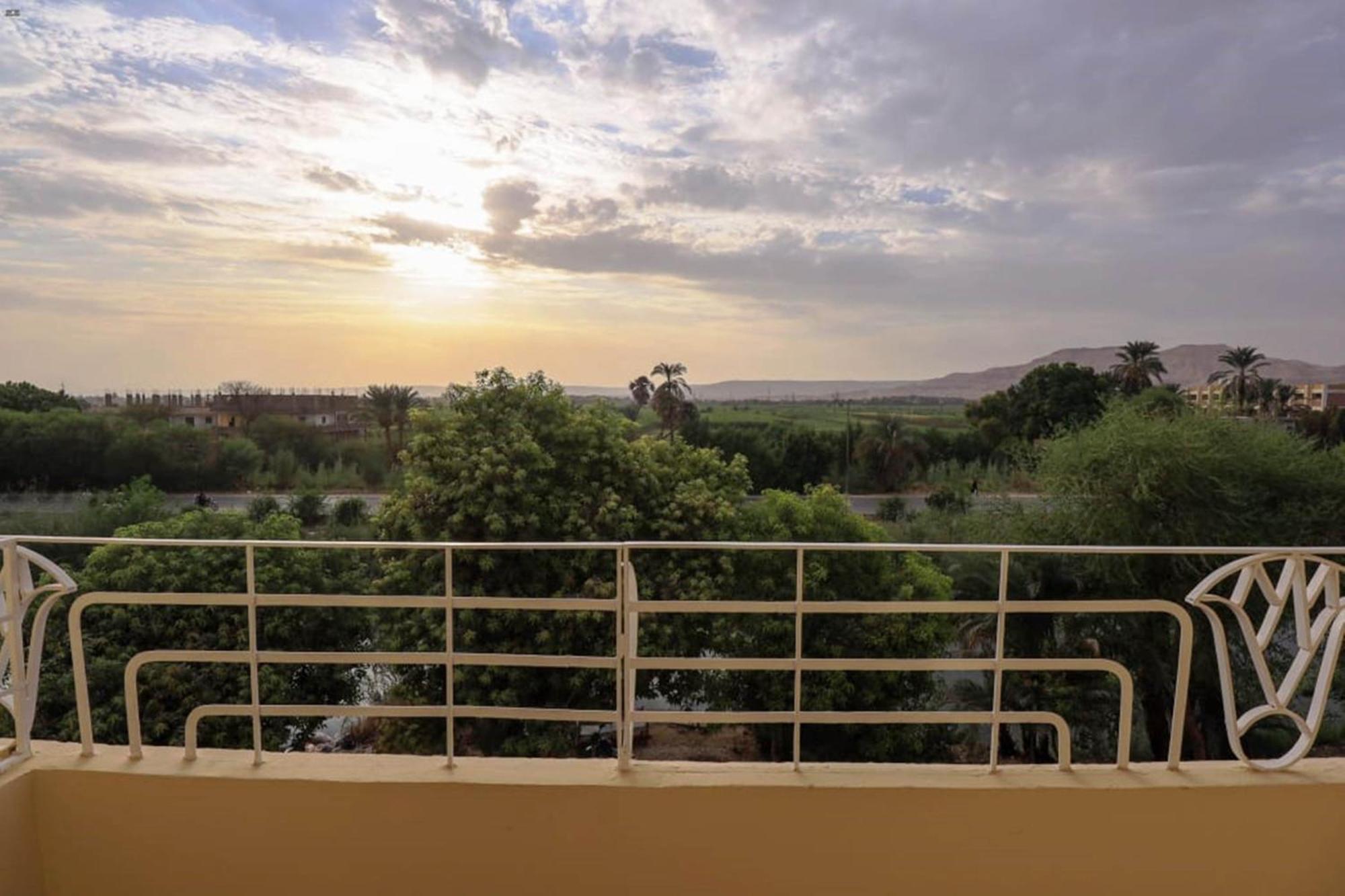 Luxor View Hostel Exteriér fotografie