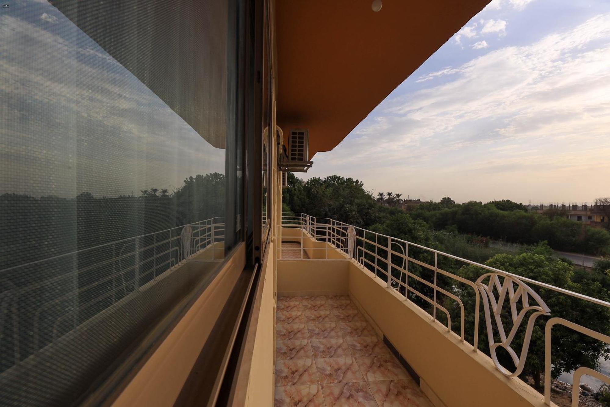 Luxor View Hostel Exteriér fotografie