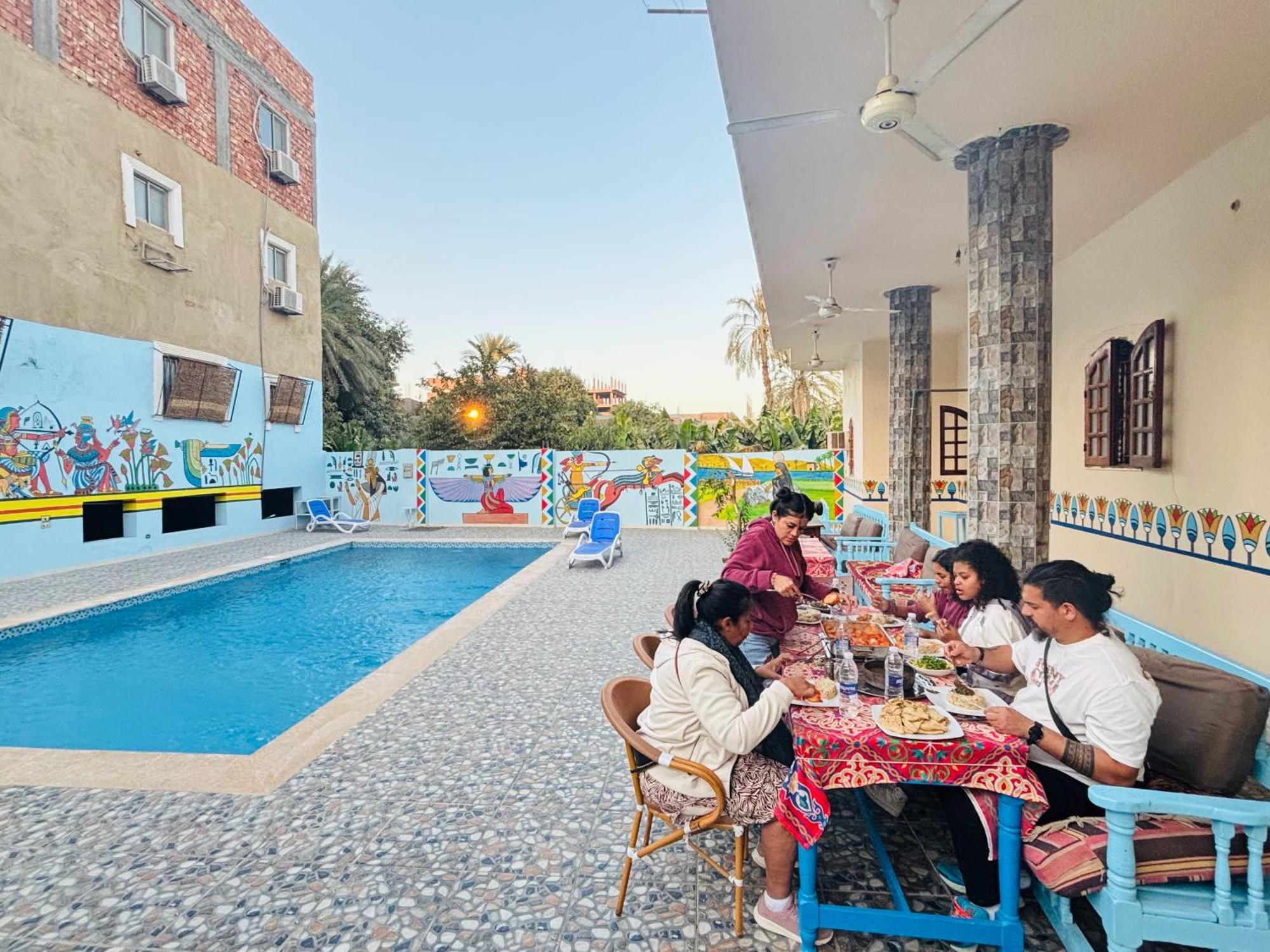 Luxor View Hostel Exteriér fotografie